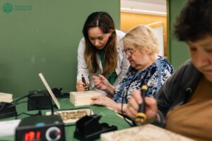 Картини від дітей для онкоцентру