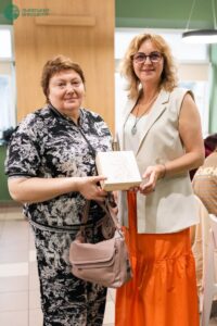 Картини від дітей для онкоцентру