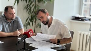 Євген Бойко під час зустрічі